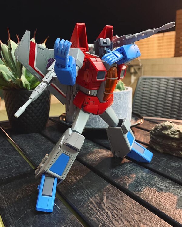 Ransformers Masterpiece MP 52 Starscream  (1 of 25)